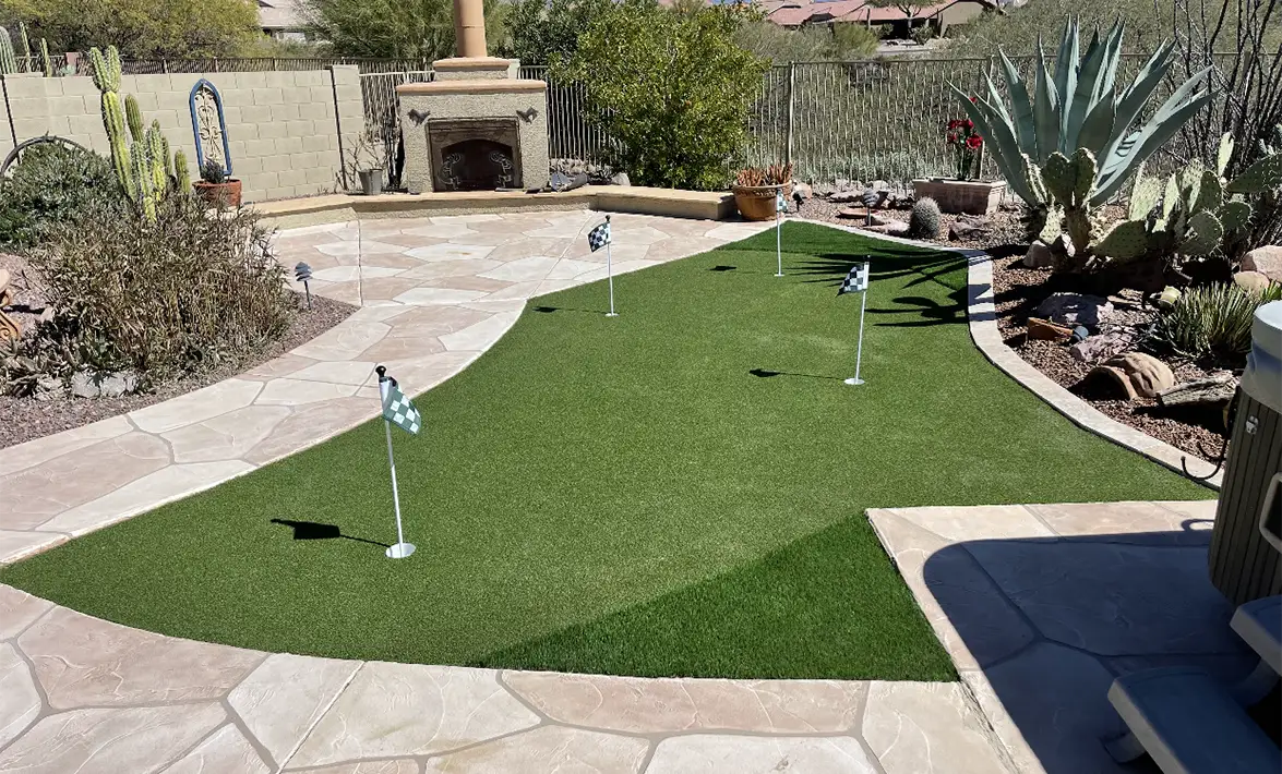 Putting Greens & Synthetic Lawns - Phoenix